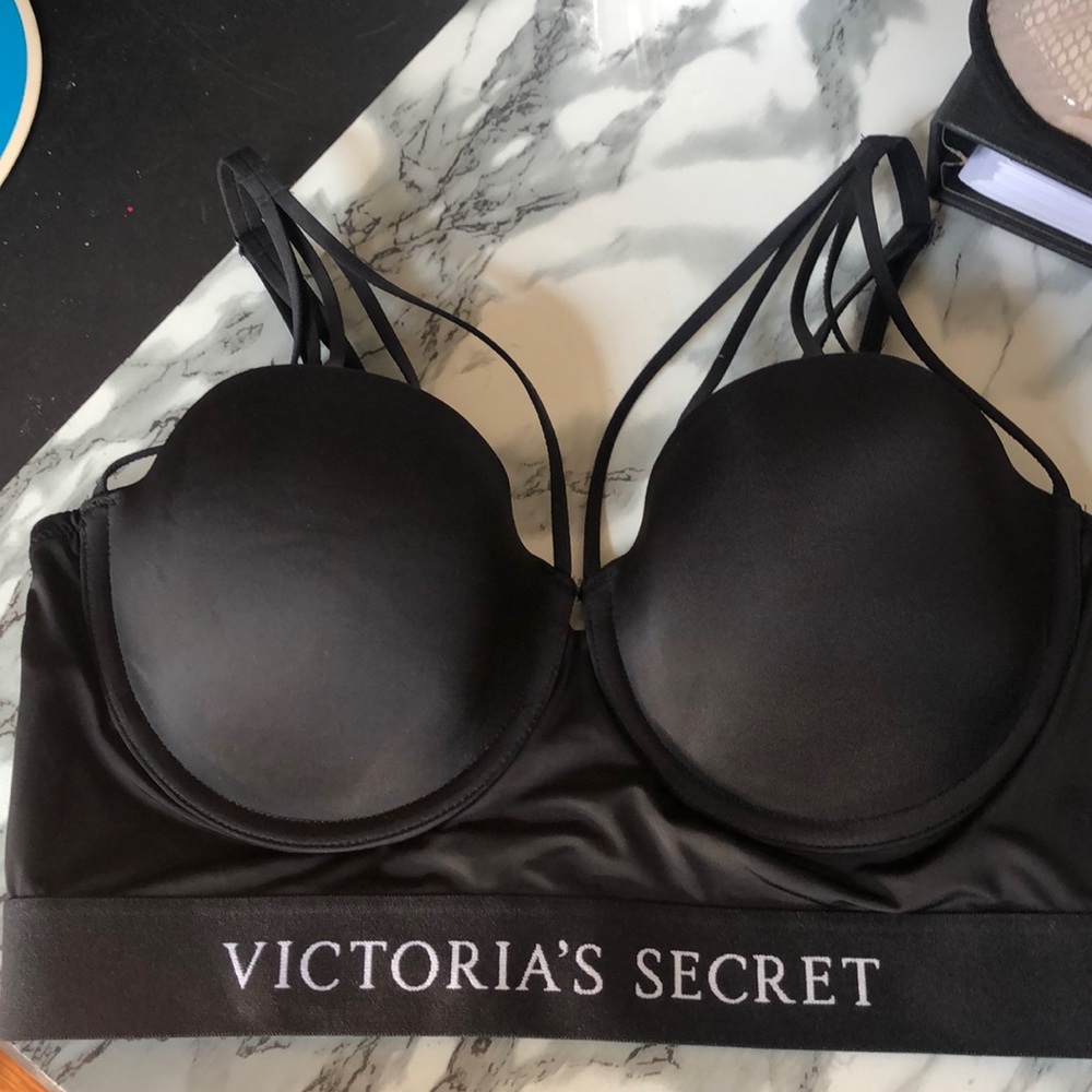 Victoria’s Secret Balmain Strappy Bra